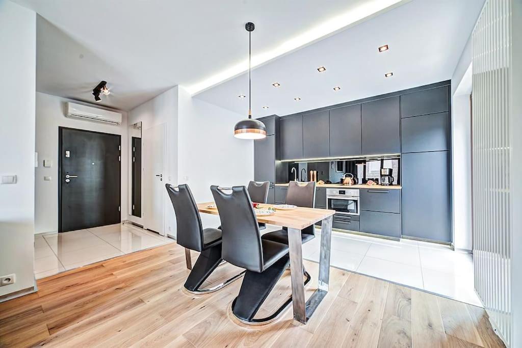 Dominikanska 9 - Bemyguest! In Apartamento Poznan